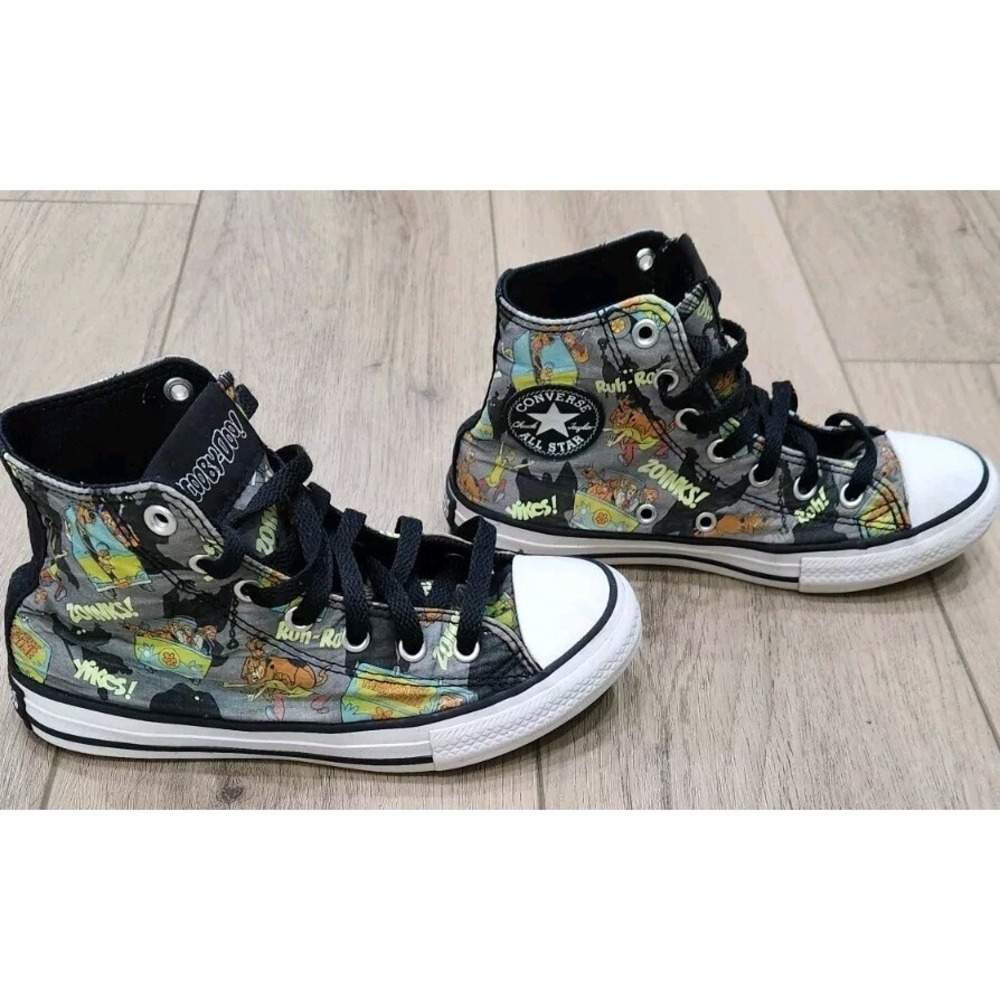 Converse All‎ Stars High Top Chuck Taylor Scooby Doo Glow In The Dark Youth 2